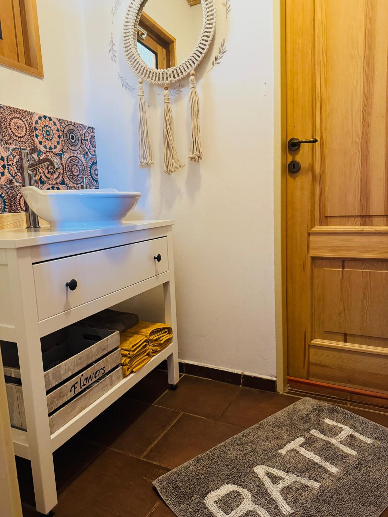 Velemin Apartman Na Ranci Pod Lovosem מראה חיצוני תמונה
