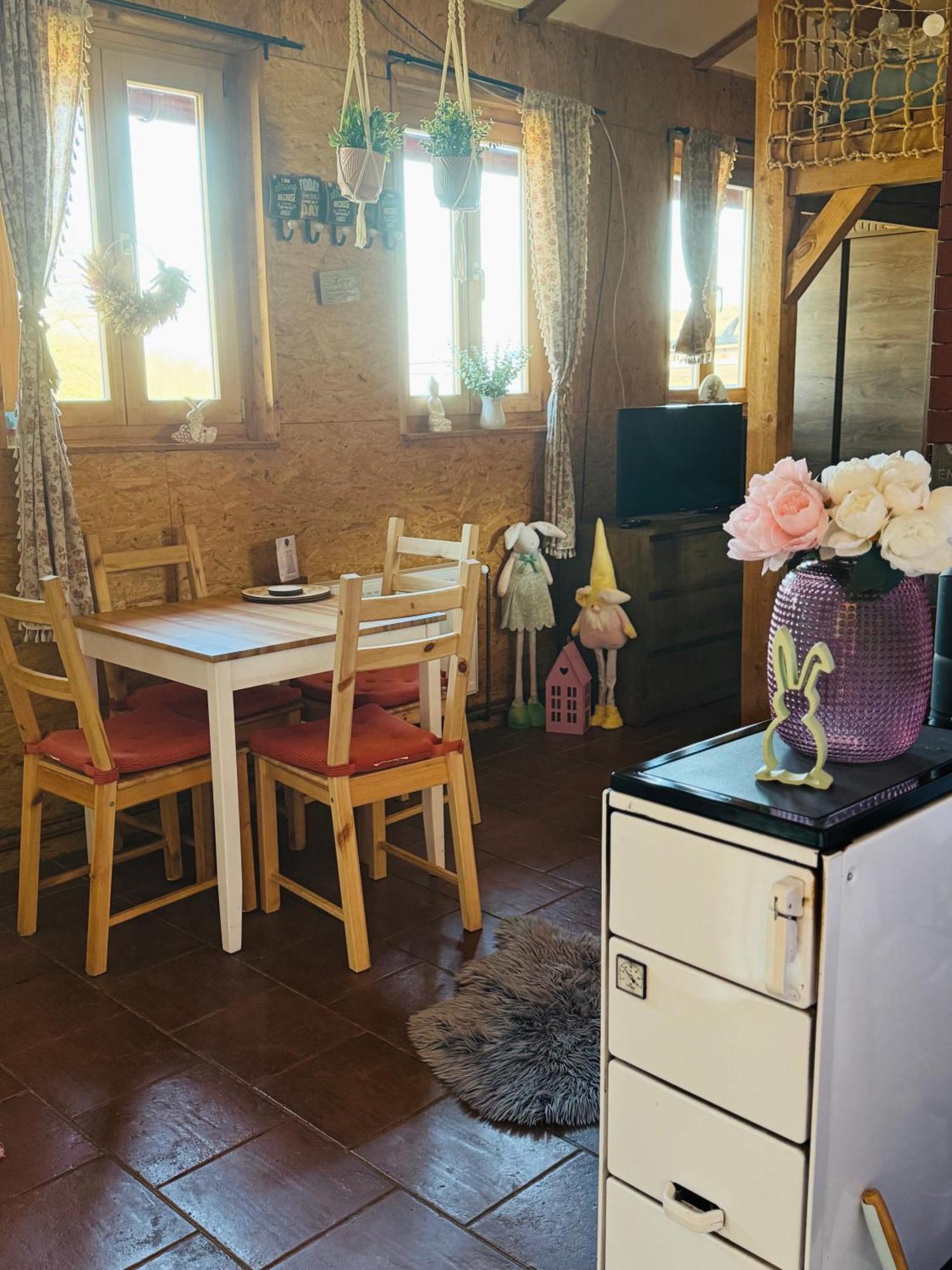 Velemin Apartman Na Ranci Pod Lovosem מראה חיצוני תמונה