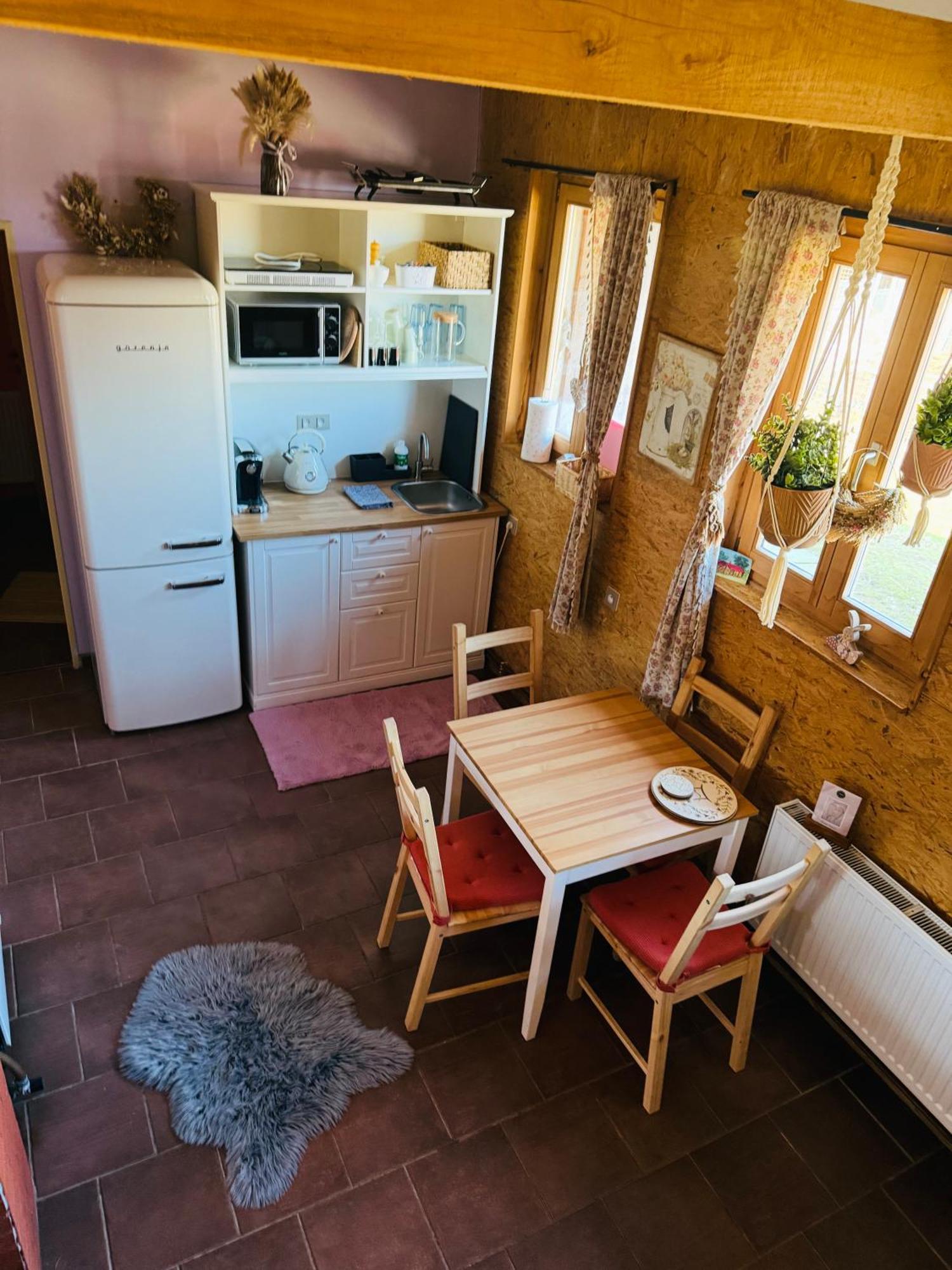 Velemin Apartman Na Ranci Pod Lovosem מראה חיצוני תמונה